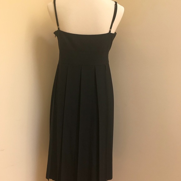 Theory Dress - Picture 2 of 3